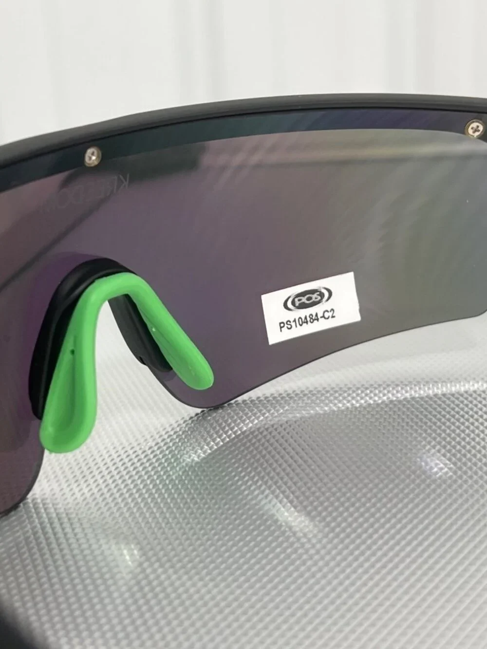 Kreedom Sports Sunglasses Green Blue Gradient Lens Black Frame UV Protection NEW